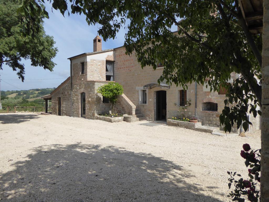 Pietre Di Fiume Villa Apice Eksteriør bilde